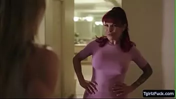 play হট assed ts foxxy fucks aidens pussy