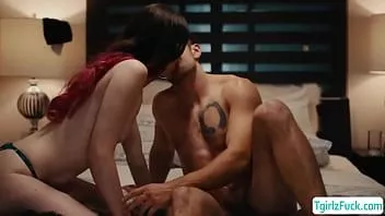Odtwórz Ts Natalie stone anal jeździ jej przyrodnim bratem