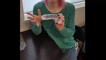 Play Really quick reviews (crystal clear jelly dong)