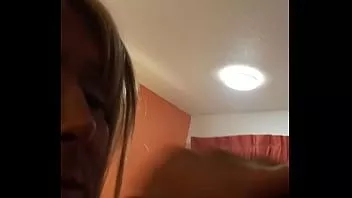 Jouer Deepthroating coq noir et baisée dans le cul stephanie smith