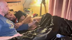 play Foda -se hardcore do Brasileiro Transgf depois de Handjob